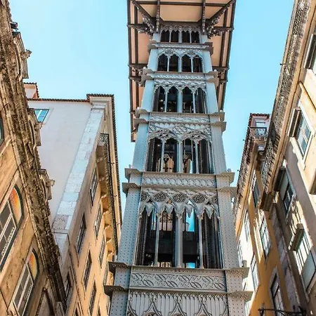 Pansiyon Private In A Historic Building On Rua Augusta *
