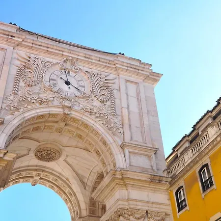منزل للإقامة Private Room In A Historic Lisbon Building On Rua Augusta