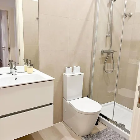 Cozy With Privative Bathroom On Rua Augusta リスボン