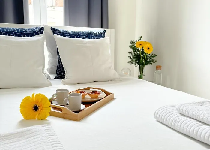 Private Room In A Historic Lisbon Building On Rua Augusta منزل للإقامة Lisboa