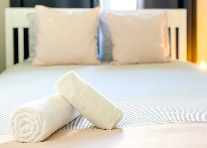 Private Room In A Historic Lisbon Building On Rua Augusta منزل للإقامة